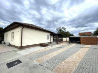 Eladó családi ház, Veresegyházon 104.9 M Ft, 3 szobás