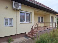 Eladó családi ház, Kecskeméten 96 M Ft, 4 szobás