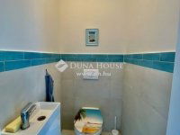 Eladó téglalakás, Pécsett 95 M Ft, 5 szobás