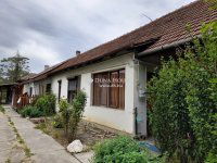 Eladó családi ház, Békéscsabán 37.5 M Ft, 6 szobás