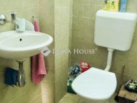 Eladó családi ház, Balatoncsicsón 85 M Ft, 8 szobás