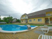 Eladó hotel, Gyenesdiáson 179 M Ft, 12 szobás