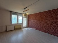 Eladó panellakás, Szigetszentmiklóson 59.5 M Ft, 2+1 szobás