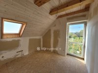 Eladó családi ház, Balatonalmádiban 158 M Ft, 3+2 szobás