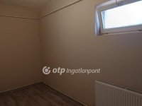 Eladó családi ház, Dömsödön 49.9 M Ft, 1+3 szobás