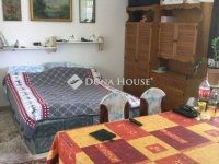 Eladó családi ház, Szegeden 289 M Ft, 6 szobás