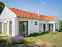 Eladó családi ház, Tiszaalpáron 219 M Ft, 4 szobás