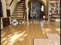 Eladó téglalakás, Székesfehérvárott 94.999 M Ft, 3 szobás