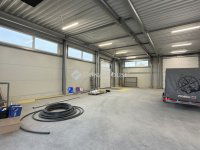 Kiadó ipari ingatlan, Alsónémediben 1700 E Ft / hó