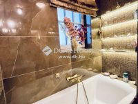 Eladó téglalakás, I. kerületben 239.9 M Ft, 3 szobás