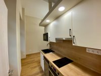 Eladó téglalakás, Budapesten, VII. kerületben 124.9 M Ft