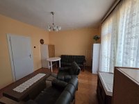 Eladó családi ház, Balatonbogláron 99.9 M Ft, 4 szobás