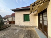 Eladó családi ház, Előszálláson 30 M Ft, 3 szobás