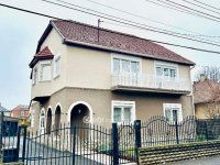 Eladó családi ház