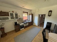 Eladó családi ház, Gyulán 61.99 M Ft, 3 szobás