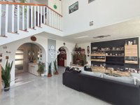 Eladó családi ház, Sopronban 145 M Ft, 5 szobás