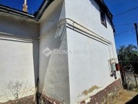 Eladó családi ház, Pécsett 19.9 M Ft, 5 szobás