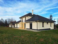 Eladó családi ház, Veszprémvarsányon 119 M Ft, 6 szobás