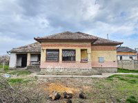 Eladó családi ház, Csépán 9 M Ft, 3 szobás