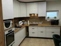 Eladó családi ház, Halásztelken 140 M Ft, 8 szobás