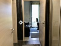 Eladó családi ház, Vecsésen 245 M Ft, 5 szobás