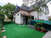 Eladó családi ház, XV. kerületben 160 M Ft, 7+1 szobás