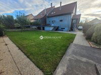 Eladó családi ház, XVIII. kerületben 121.9 M Ft, 4 szobás