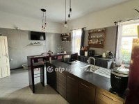 Eladó téglalakás, Pápán 54.9 M Ft, 3+1 szobás