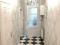 Eladó téglalakás, V. kerületben 132 M Ft, 2 szobás