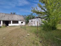 Eladó családi ház, Csemőn 3.5 M Ft, 1 szobás