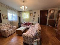 Eladó családi ház, Nagykovácsiban 198 M Ft, 7 szobás