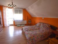 Eladó családi ház, Bakon 42 M Ft, 5 szobás