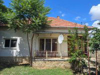 Eladó családi ház, Kunszentmártonban 23.5 M Ft, 3 szobás