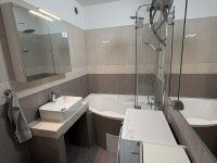 Eladó panellakás, IV. kerületben 66.5 M Ft, 2 szobás