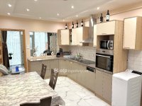 Eladó téglalakás, Pakson 59.9 M Ft, 2 szobás