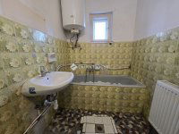 Eladó családi ház, Kacsótán 26.5 M Ft, 2 szobás