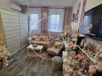 Eladó panellakás, Pécsett 37.9 M Ft, 1+1 szobás