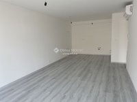 Eladó téglalakás, Siófokon 82.229 M Ft, 2 szobás