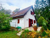 Eladó családi ház, Balatonakarattyán 89 M Ft, 6 szobás