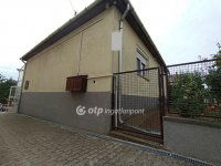 Eladó családi ház, Hatvanban 75 M Ft, 3 szobás