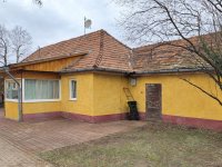 Eladó családi ház, Dunaharasztin 69.9 M Ft, 3 szobás
