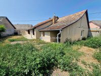 Eladó családi ház, Baján 23.5 M Ft, 4 szobás