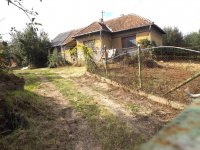 Eladó családi ház, Várföldén 6.49 M Ft, 1+1 szobás