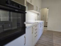 Eladó téglalakás, Pécsett 69.9 M Ft, 3 szobás