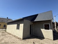 Eladó családi ház, Kiskunlacházán 35 M Ft, 3 szobás