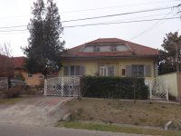 Eladó családi ház, Tiszakécskén, Bajza utcában 52.5 M Ft