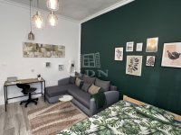 Kiadó téglalakás, albérlet, Szegeden 220 E Ft / hó, 1 szobás