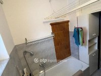 Eladó családi ház, Ajkán 49 M Ft, 2+1 szobás