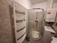 Eladó téglalakás, Szegeden 99 M Ft, 4 szobás