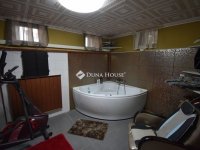 Eladó családi ház, Gödöllőn 355 M Ft, 5 szobás